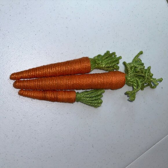 Carrot decoration set of 3 and Carrot Patch Easter decoration Carrot tiered tray - Picture 10 of 15